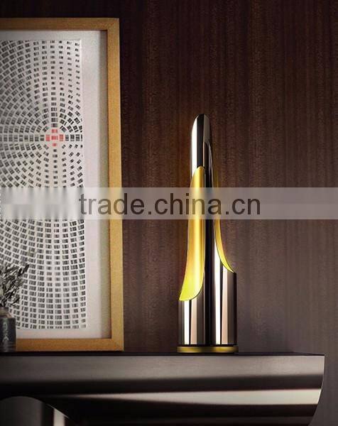 2016 New design COLTRANE Aluminium PIPE Table lamp PLT8049