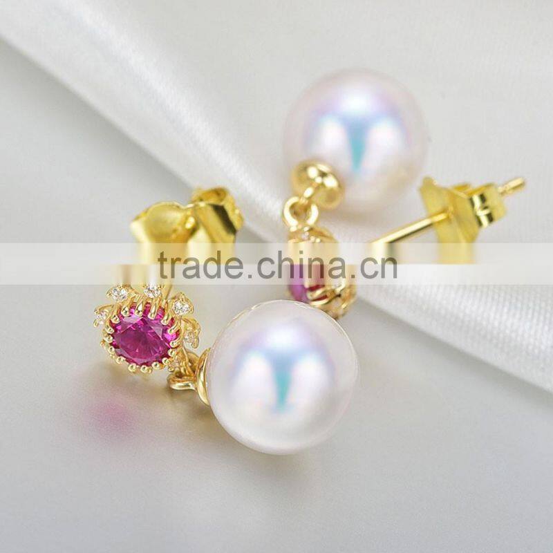 Japanese 7.5--8mm white akoya saltwater pearl stud earrings for women