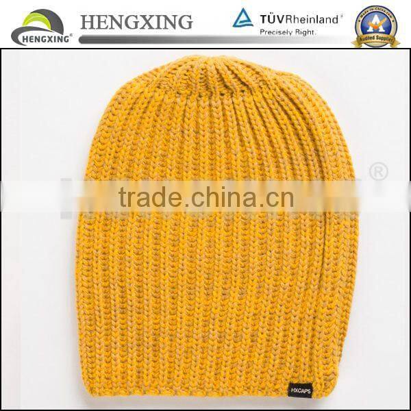 The 100% acrylic Conceal beanie has a chunky rib style with tonal color mix,knitted hat