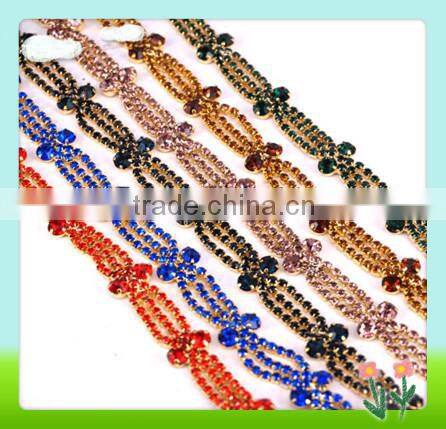 Wholesale and custom color rhinestone chain for clothing