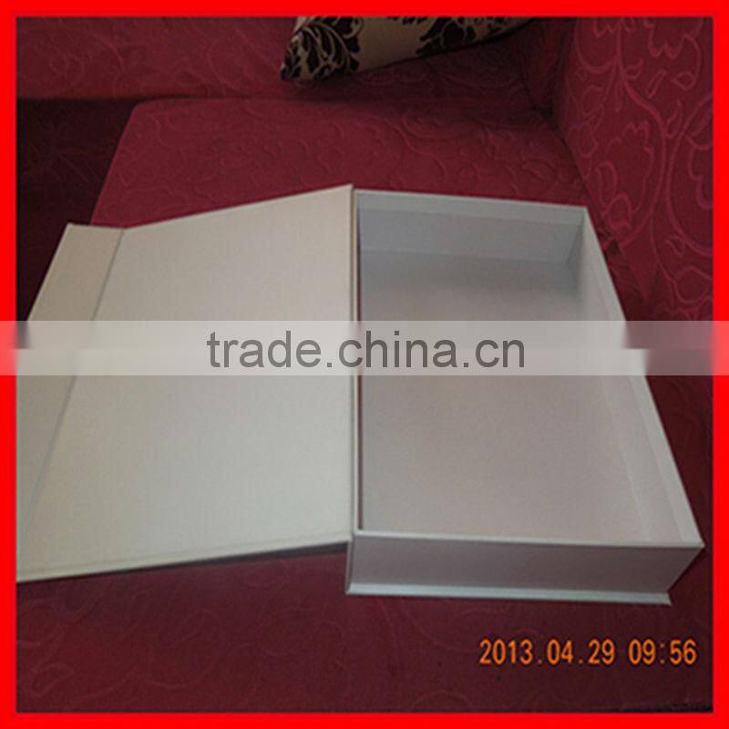 Custom Packaging For Socks