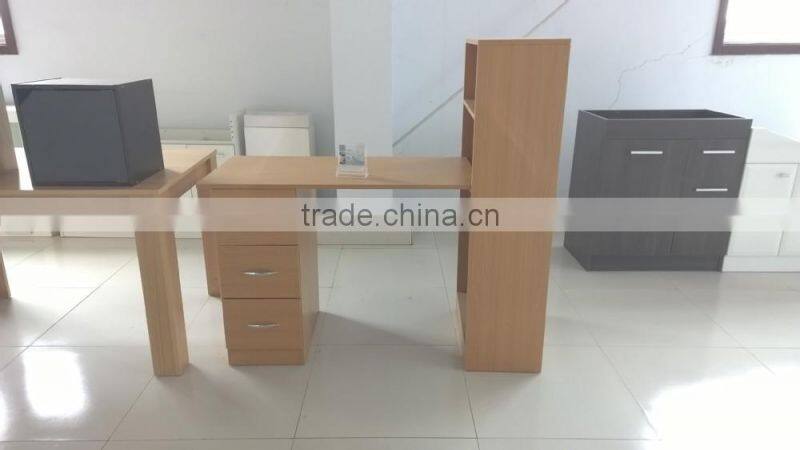 Computer table with bookcase/Used computer table with a cheap price for sale