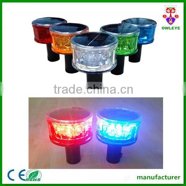 Solar airport runaway LED warning lights