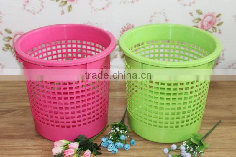 Kitchen plastic waste bin, office plastic paper waste bin, colourful home plastic waste bin. OFFER PRICE !