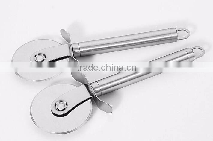 SS 18 8Special Stainless steel pizza cutter