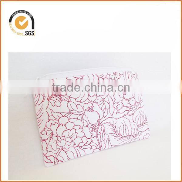 Red Flower Zipper Pouch By Chiqun Dongguan CQ-H02028