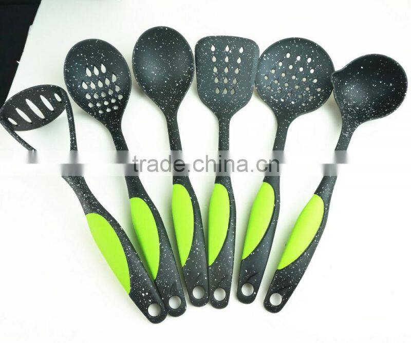 33055 colorful nylon material kitchen utensil set nylon kitchen tools