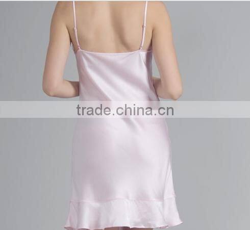 Custom ladies nightgown, sexy V-neck lace-trim chemise