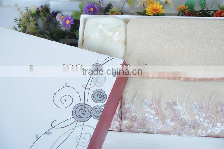 china wholesaler supplier towel set in gift pack