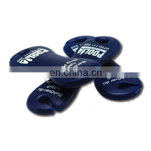 Sillicon earphone cord holder