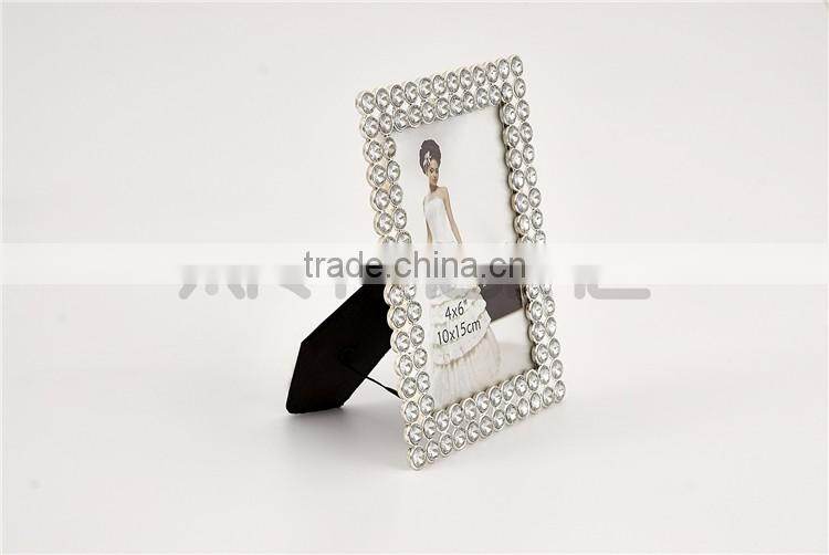Exquisite Complete In Specifications Glass Clip Photo Frame