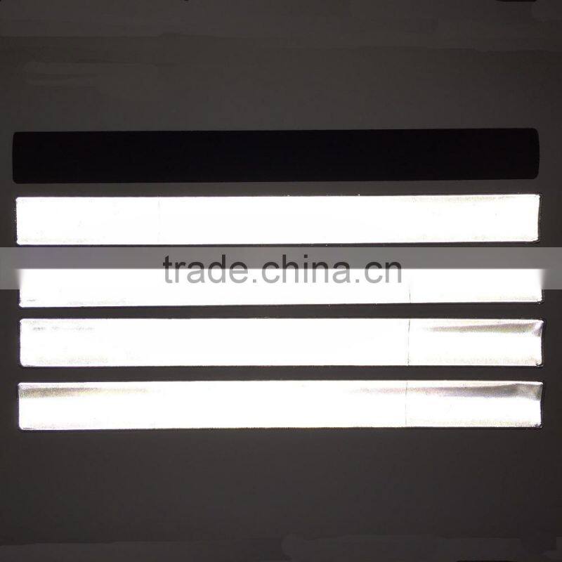 EN716P reflective slap bracelet / bracelet/reflective band