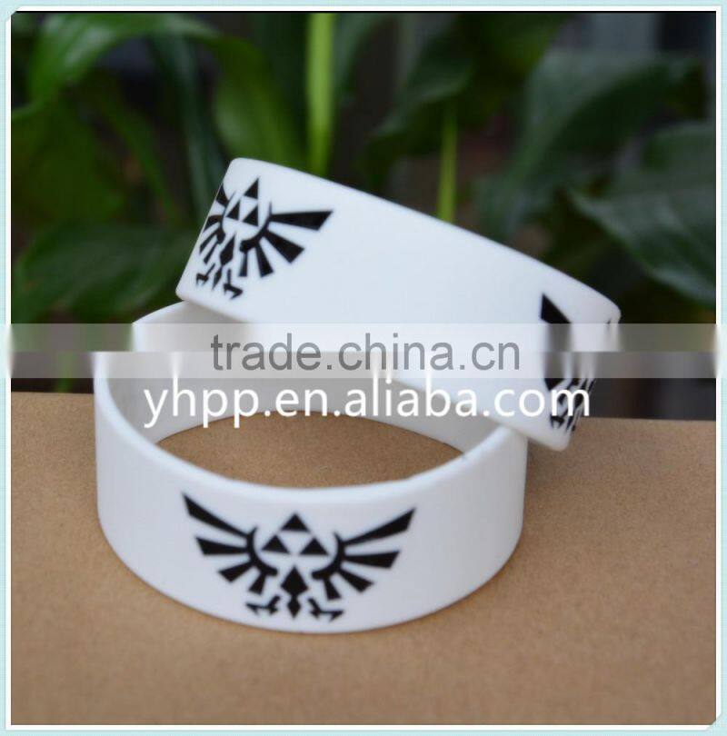 Custom Design The Legend Of Zelda Silicone Wristband Bracelet, Logo Debossed With Colour Adult