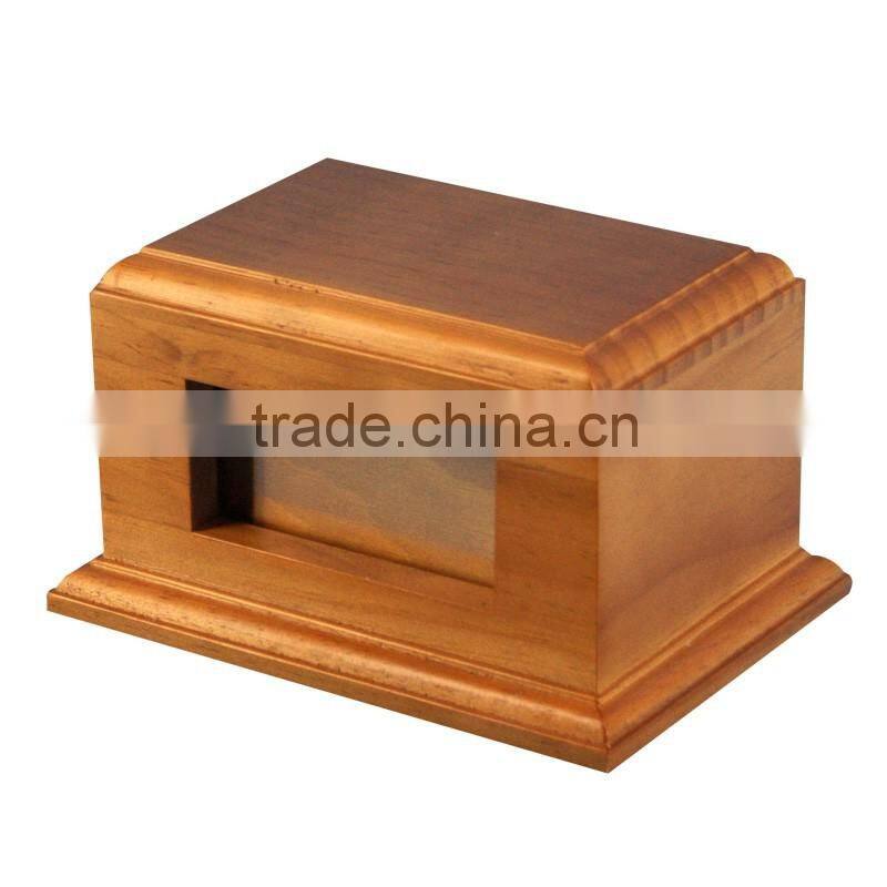 photo Cremation wood pet urn