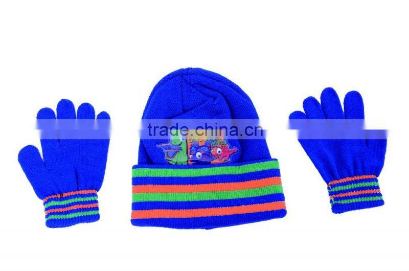 winter warm knitted hat and gloves with painting