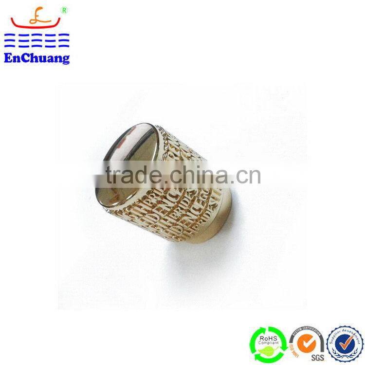 custom zinc alloy bottle cap