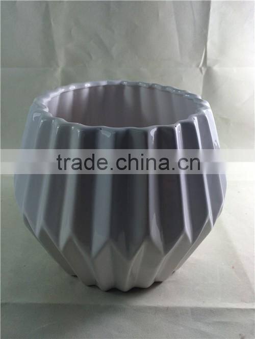 New Rattan glazed ceramic flower pot with a basin