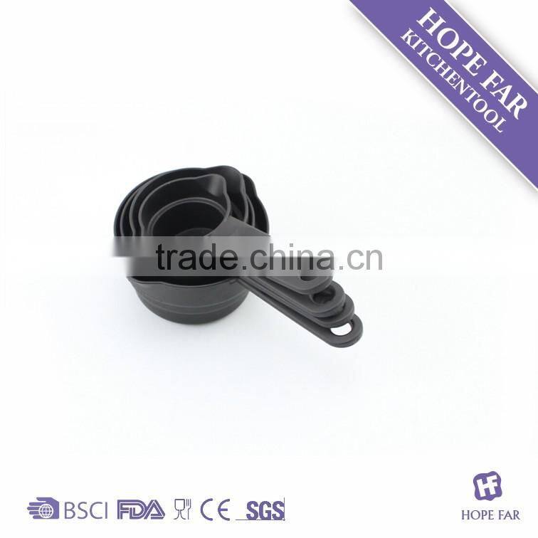 0600037 High quality 4pcs black color plastic measuring cup set