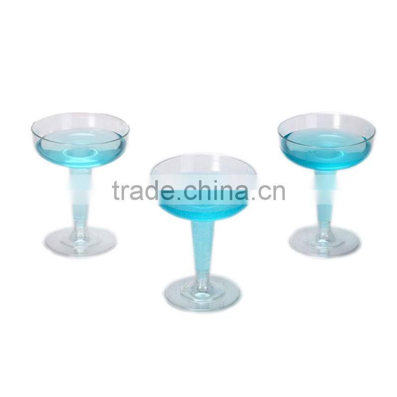 China clear plastic wine glass