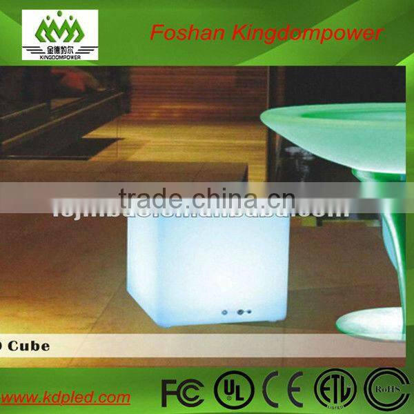 High quality illuminated plastic flashing glowing cube chair