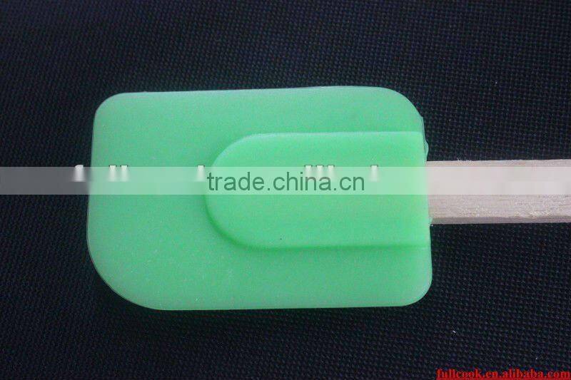DELUXE WOODEN HANDLE SILICONE 3 PC SPATULA SET