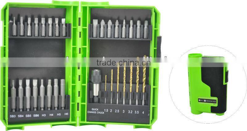 30 piece drill and driver bits set in plastic case