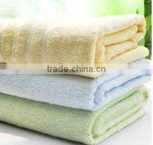 refreshing towel with dobby broder