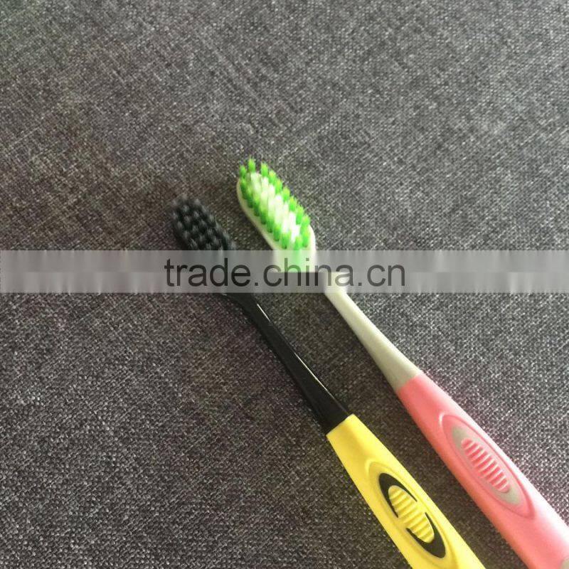 2017 new style toothbrush with hanging hole