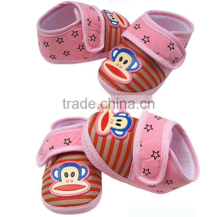 beautiful baby girl pre-walkler shoes