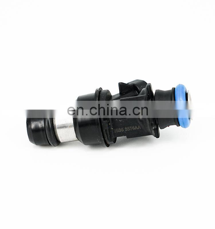 Good Price spare parts 25363576AA 2536-3576AA For GM Fuel injector Nozzle