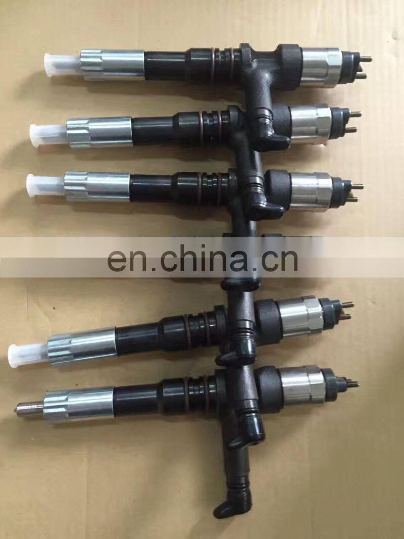 6261113200 SAA6D140E-5 Diesel fuel injector assy for Engine parts