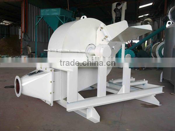 High efficiency and low cost tree branch crusher machine