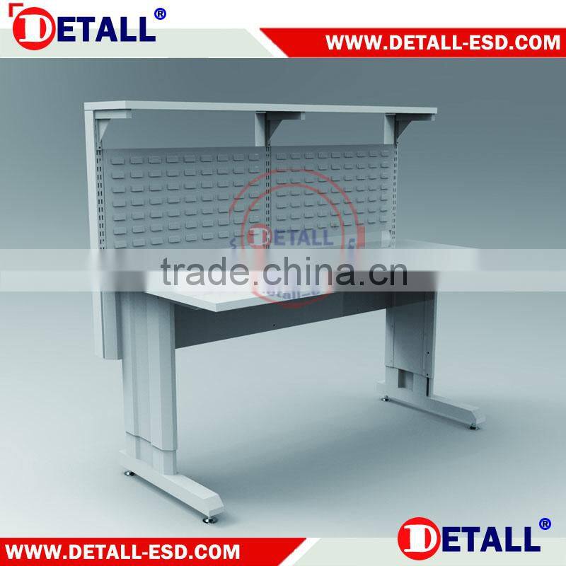 Adjustable industrial work bench with CE mark (Detall)