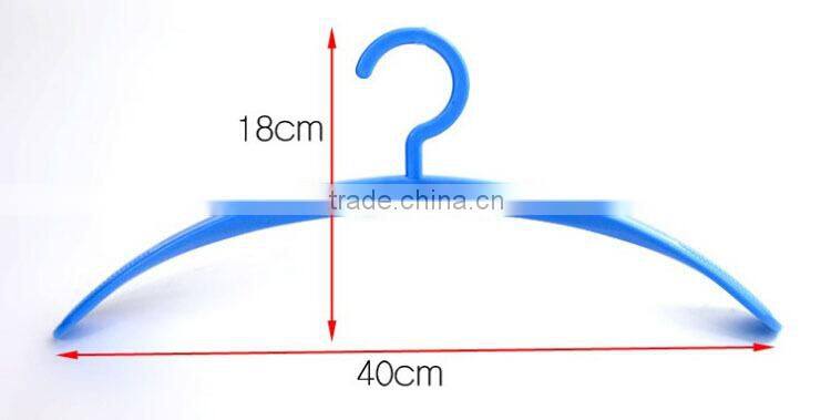 Plastic Halfmoon Curved Non-slip Coat hanger,Hanging Hook