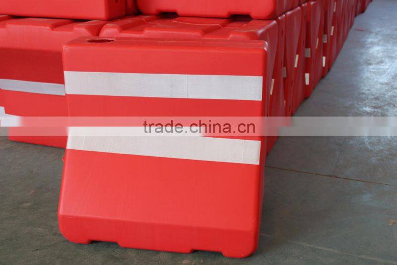 Water fill road barriers car park barrier water filled traffic barriers