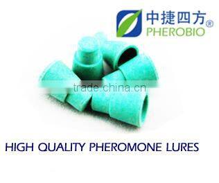 Pest controlling trap set in tabacco garden