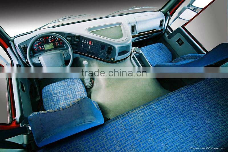 Sinotruk HOWO 8x4 Hook lift garbage truck for sale