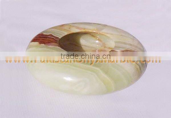 PAKISTAN FACTORY MADE ONYX CIGARETTE ASHTRAY HANDICRAFTS