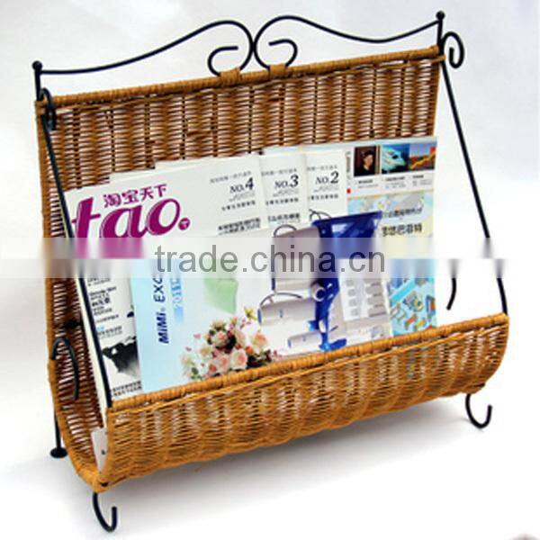 Floor Wicker Magzine wire Basket