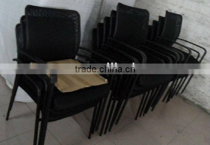 Four leg mesh visitor chairs