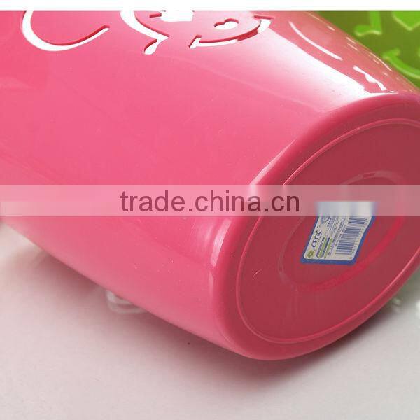 Mini Mickey desktop trash can