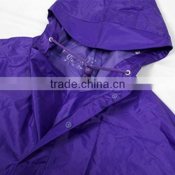 Fashionable cheap emergency reusable poncho