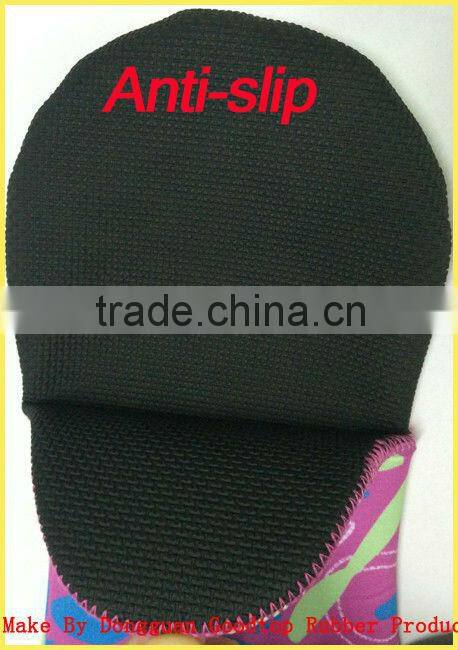 new fashion design neoprene oven glove manufactory in china
