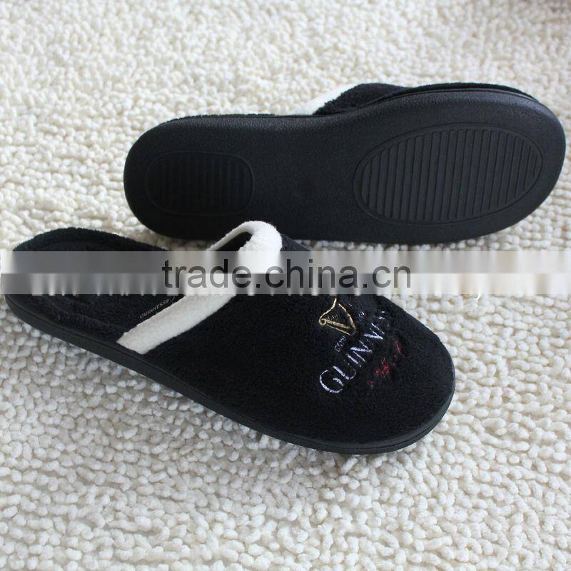 Premium quality colored fleece with embroidery logo mens mocassin slippers