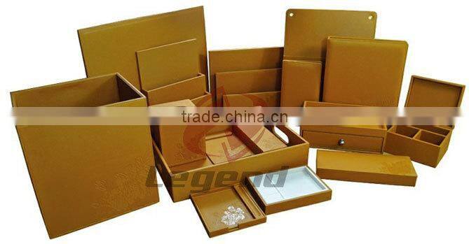 Customerized square leather tissue box for sale