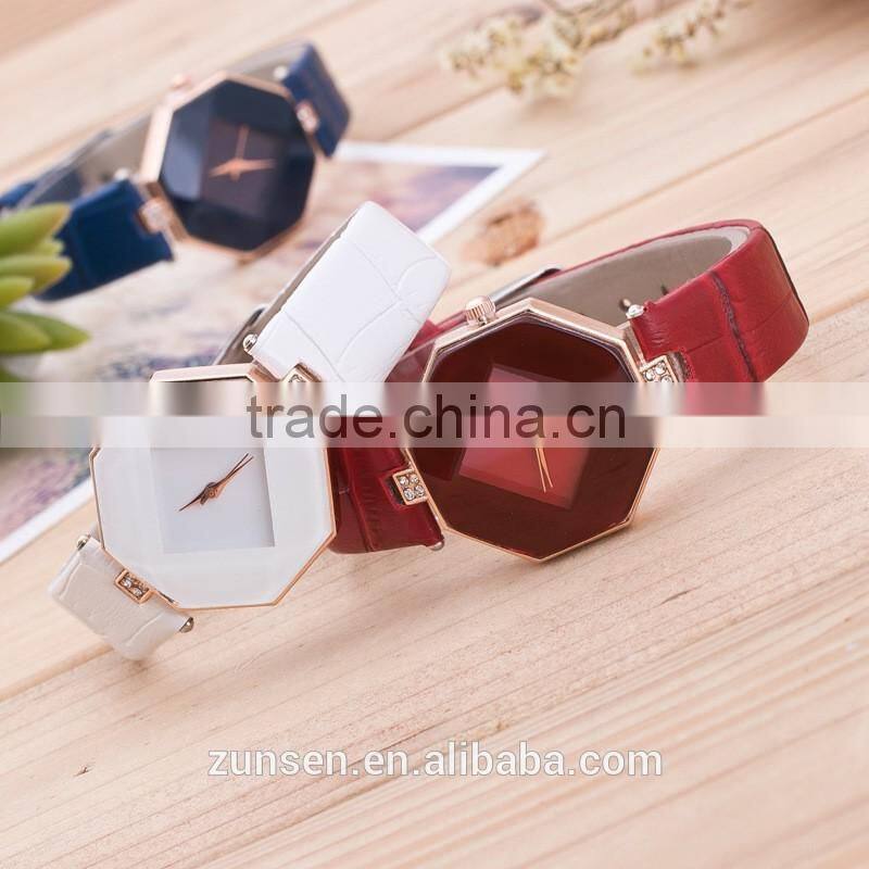 2016 High Quality Fashion Lady's Rhombic Rhinestone Faux Leather Strap Analog Quartz Wrist Watch Gift