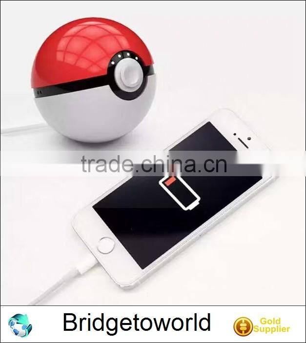 Wholesale 2nd Generation 8cm 8000 mAh Power Bank for Mobile Game Pokemongo Pokeball Mobile Charger