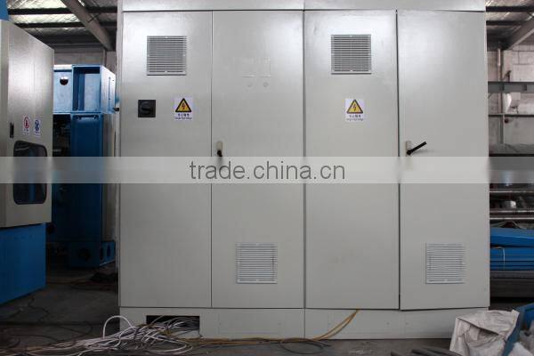 Cross lapping machine, cross lapper machine, nonwoven machine cross lapper