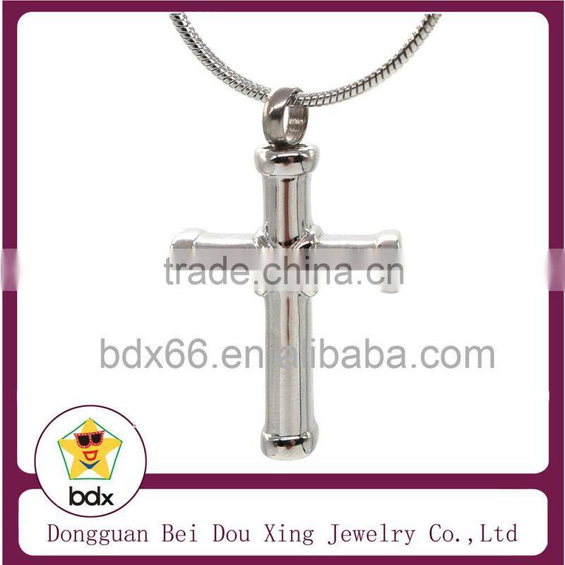 IP Gold Plated Stainless Steel Metal Engraved Heart Shape Flower Urn Cremation Pet Pendant Ash Holder Mini Keepsake Jewelry