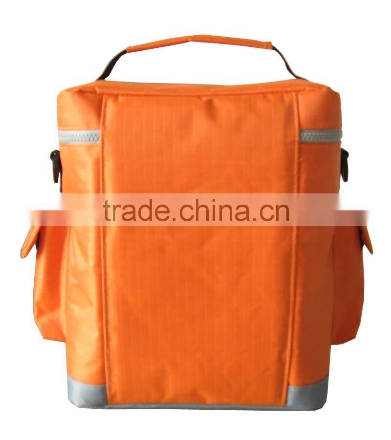 2016 new arrival design Custom cooler bag with shoulder for food